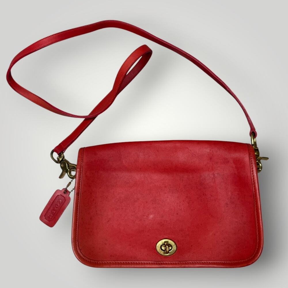 Vintage Coach Pocket Purse Crossbody Bag Red Made In USA 80's - Picture 3 of 16